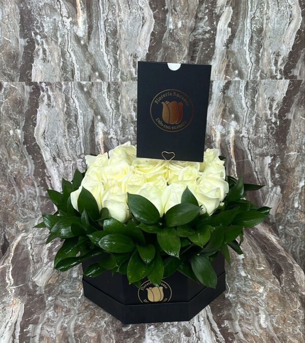 Caja 25 Rosas Condolencias
