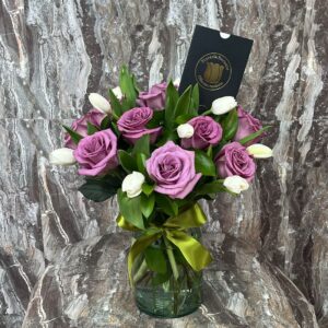 Jarrón Rosas y Tulipanes