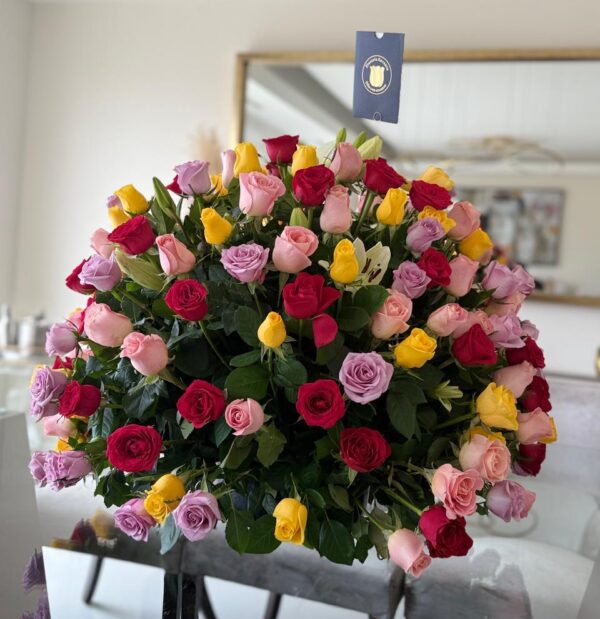 Redondo 100 Rosas de colores