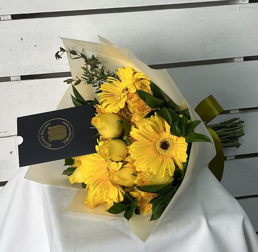 Bouquet Amarillo Amanecer 1 Bouquet Amarillo Amanecer